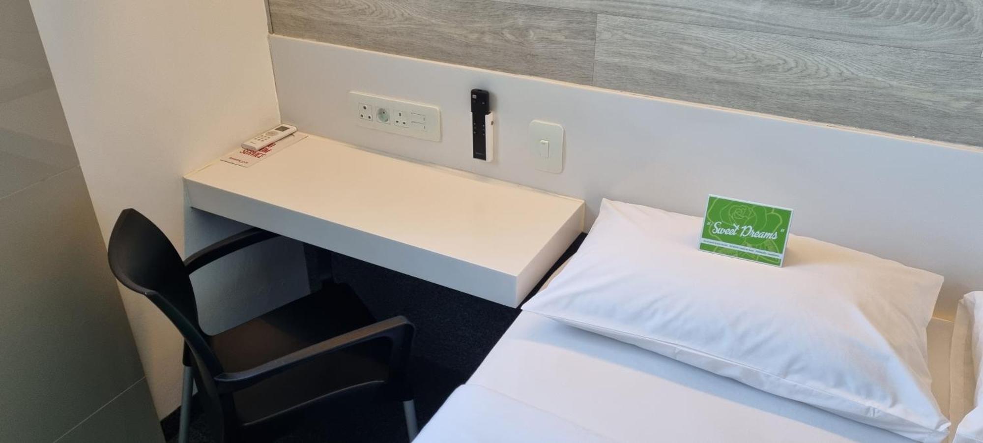 Check Inn Hotel كيب تاون المظهر الخارجي الصورة